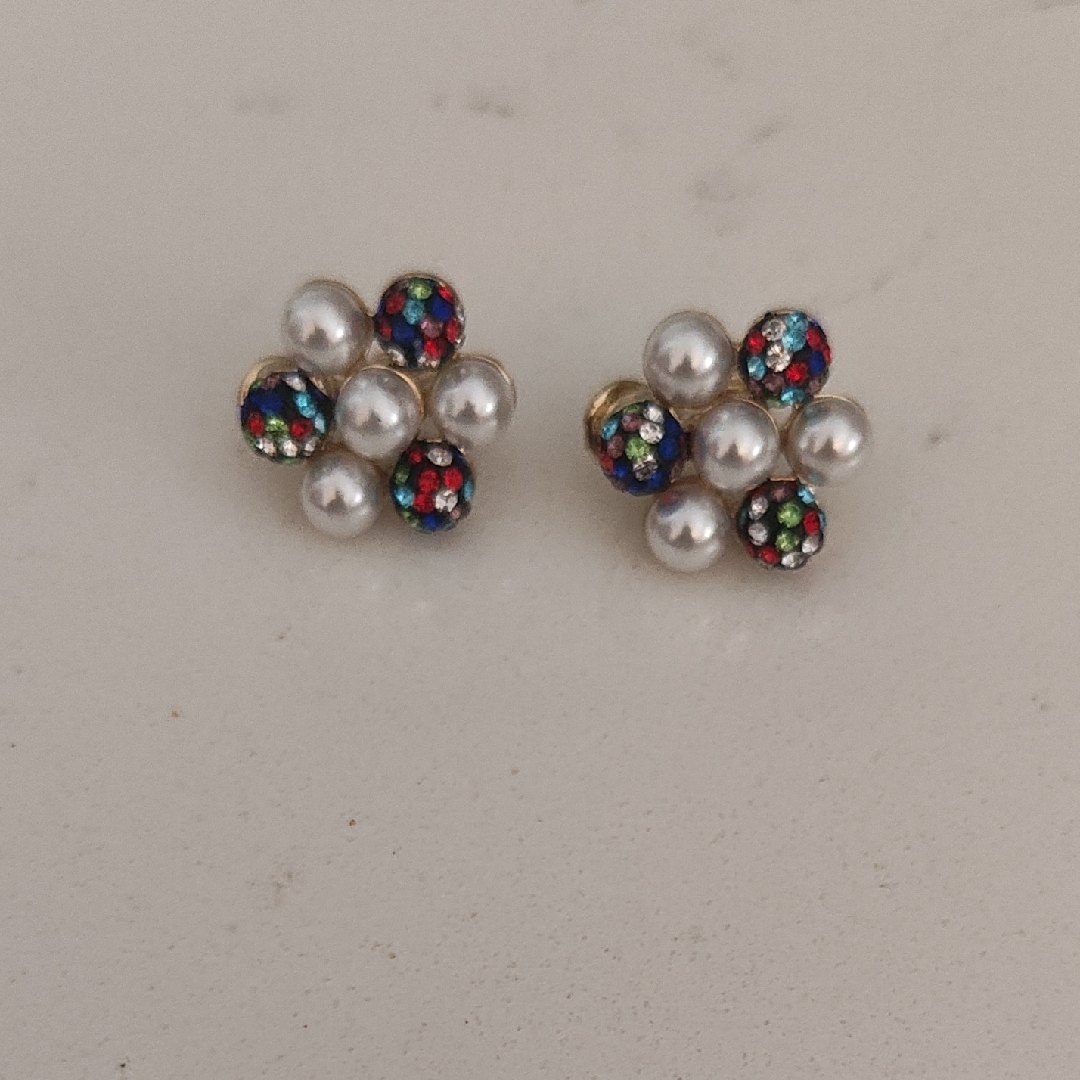 Monet Brand Elegant Pearl And Multicolor Stud Earrings 10$